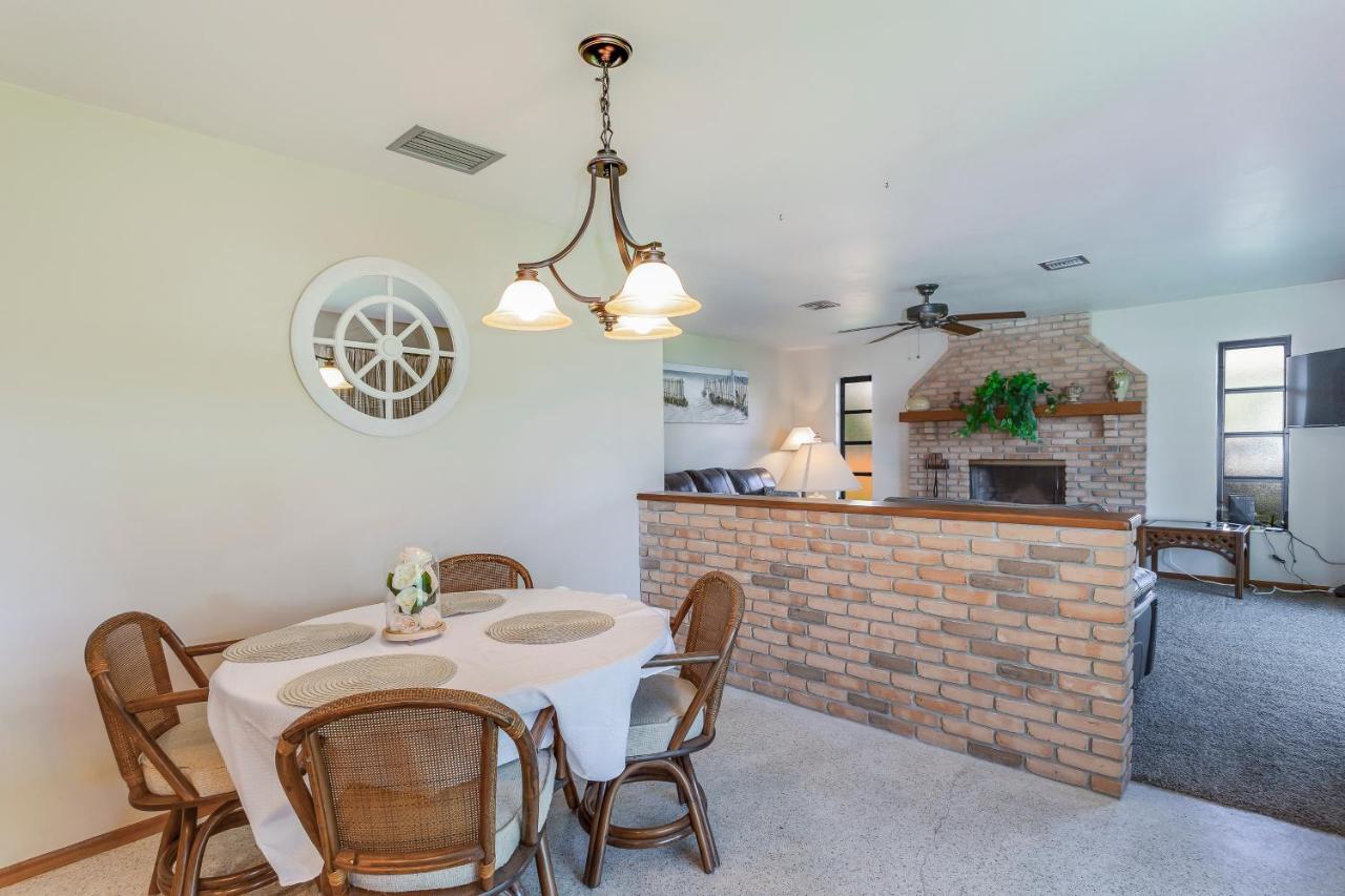 Bonita Canal View Vila Bonita Springs Exterior foto